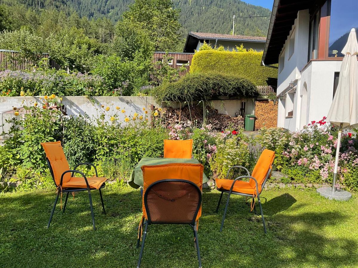 Double Room With A Kitchenette And Private Bathroom In A Beautiful Surrounding Sautens Εξωτερικό φωτογραφία
