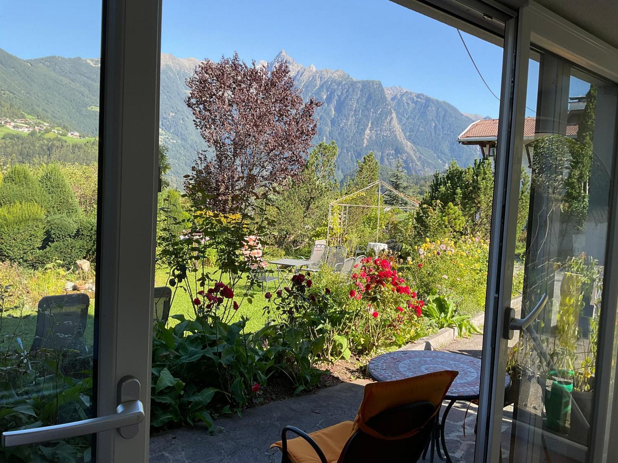 Double Room With A Kitchenette And Private Bathroom In A Beautiful Surrounding Sautens Εξωτερικό φωτογραφία